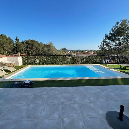 Villa Avec Piscine Cuers Kültér fotó