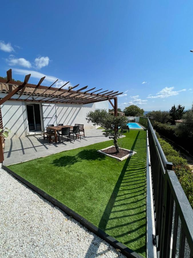 Villa Avec Piscine Cuers Kültér fotó
